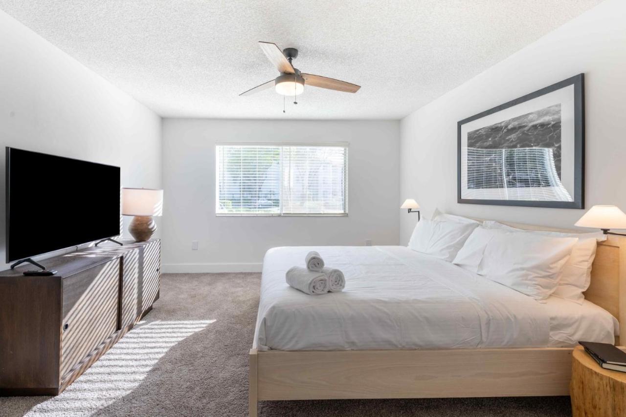 Luxurious Apartments With Pool And Gym At Boynton Beach Eksteriør bilde