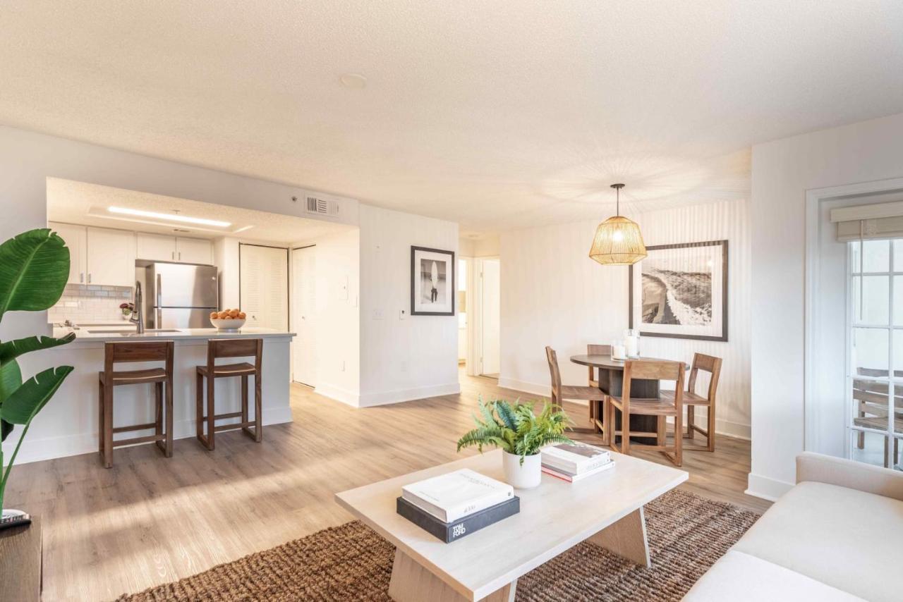 Luxurious Apartments With Pool And Gym At Boynton Beach Eksteriør bilde